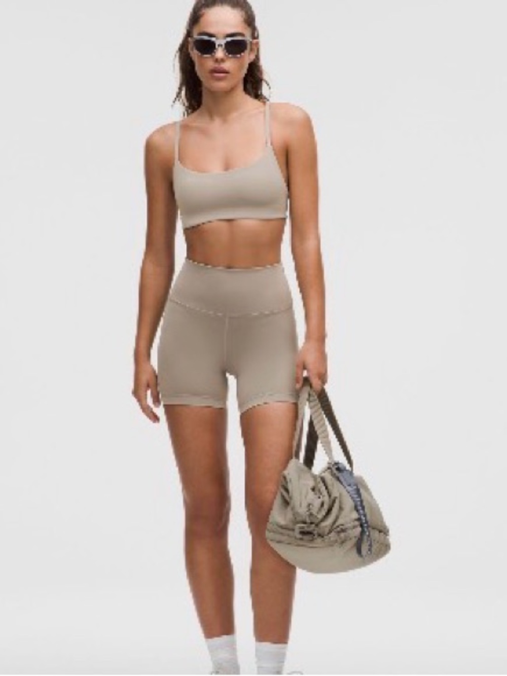 Lululemon Wunder Train 6” short